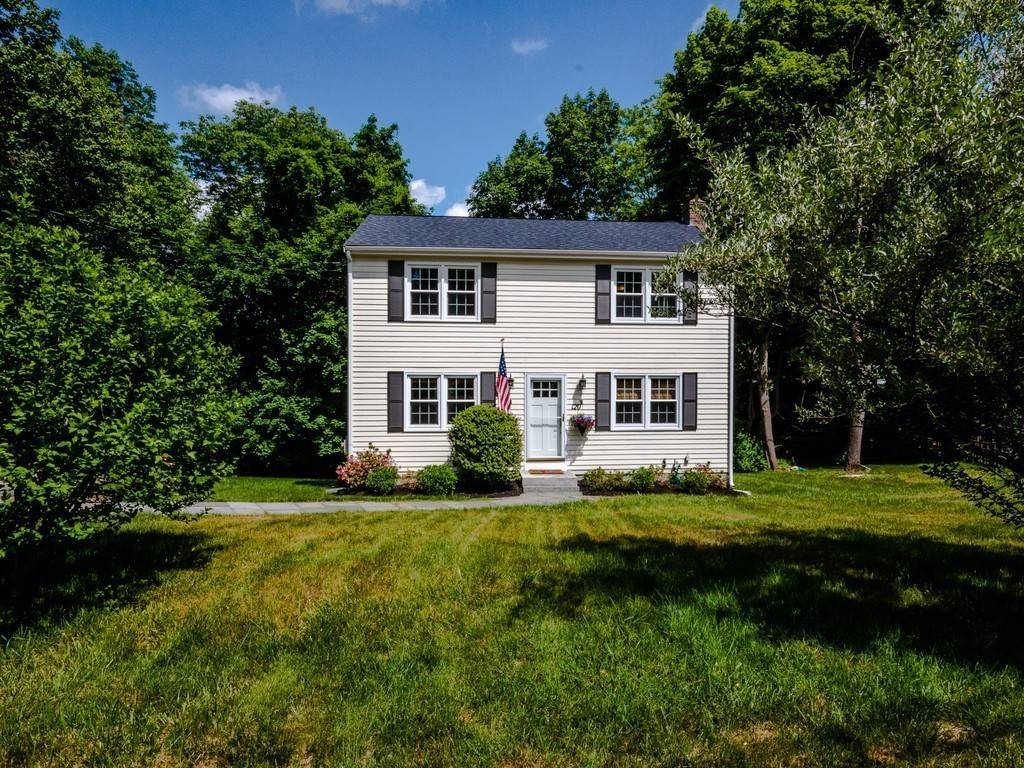 Walpole, MA 02081,120 Spring St