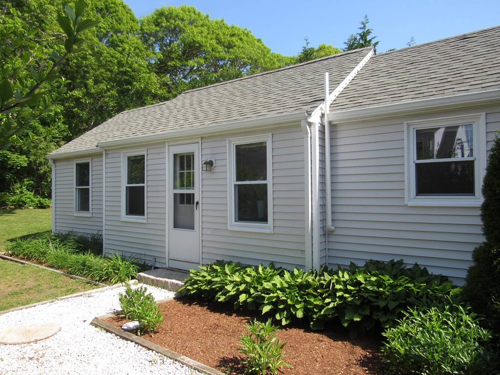 Yarmouth, MA 02673,5 College St