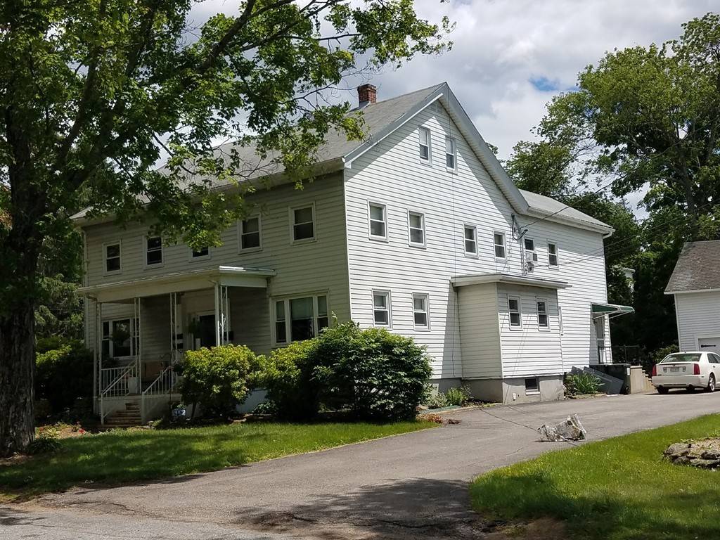 North Brookfield, MA 01535,20 Grant St