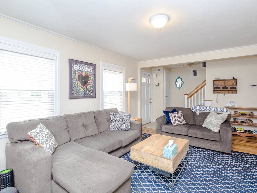 Boston, MA 02132,12 Hartlawn Rd