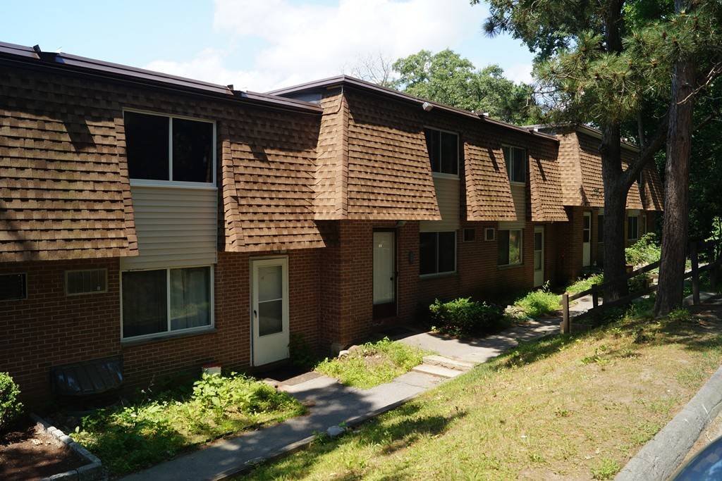 Dracut, MA 01826,236 18th #22
