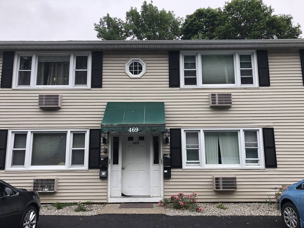 North Attleboro, MA 02760,469 Mount Hope St #1