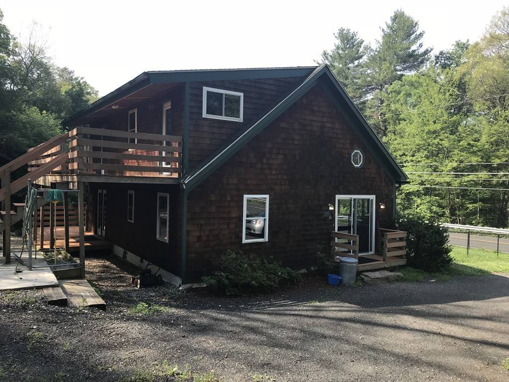 Belchertown, MA 01007,120 Amherst Rd