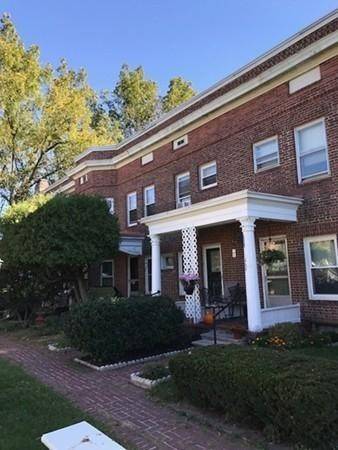 Lowell, MA 01852,400 E Merrimack St #400