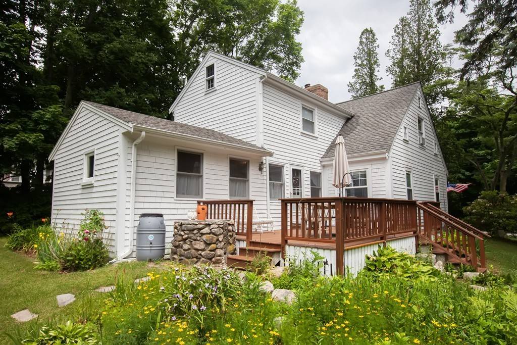 Scituate, MA 02066,87 Tilden Rd