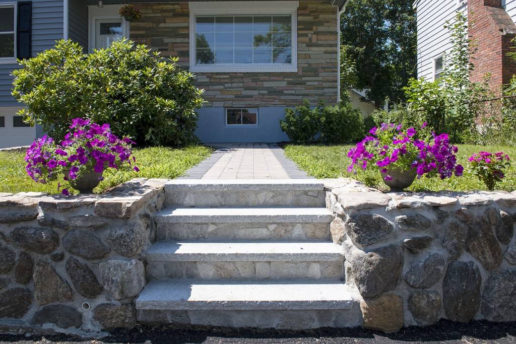 Belmont, MA 02478,8 Merrill Avenue