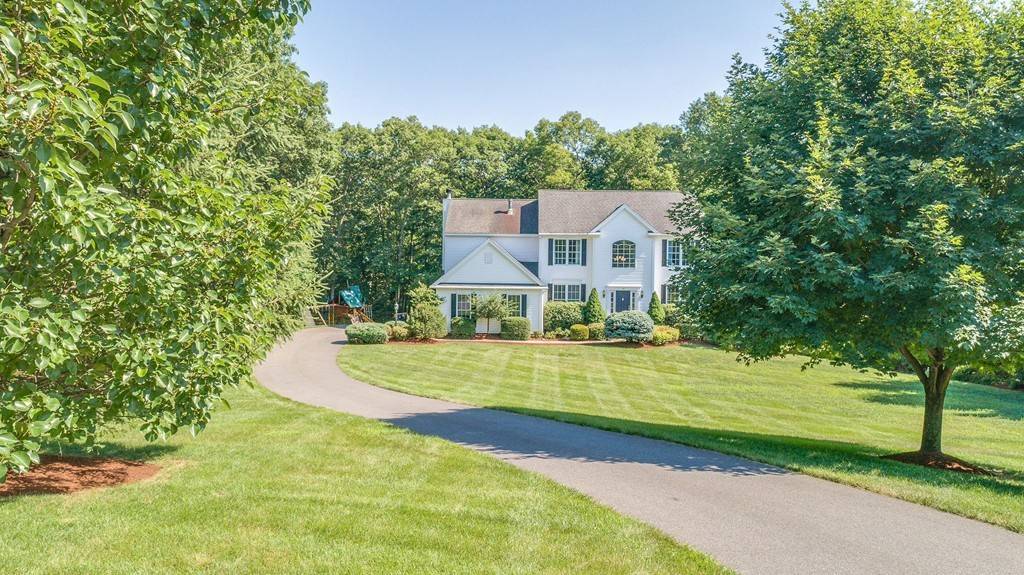 Hopkinton, MA 01748,36 Glen Road