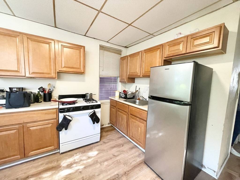 Boston, MA 02120,1572 Tremont Street #2
