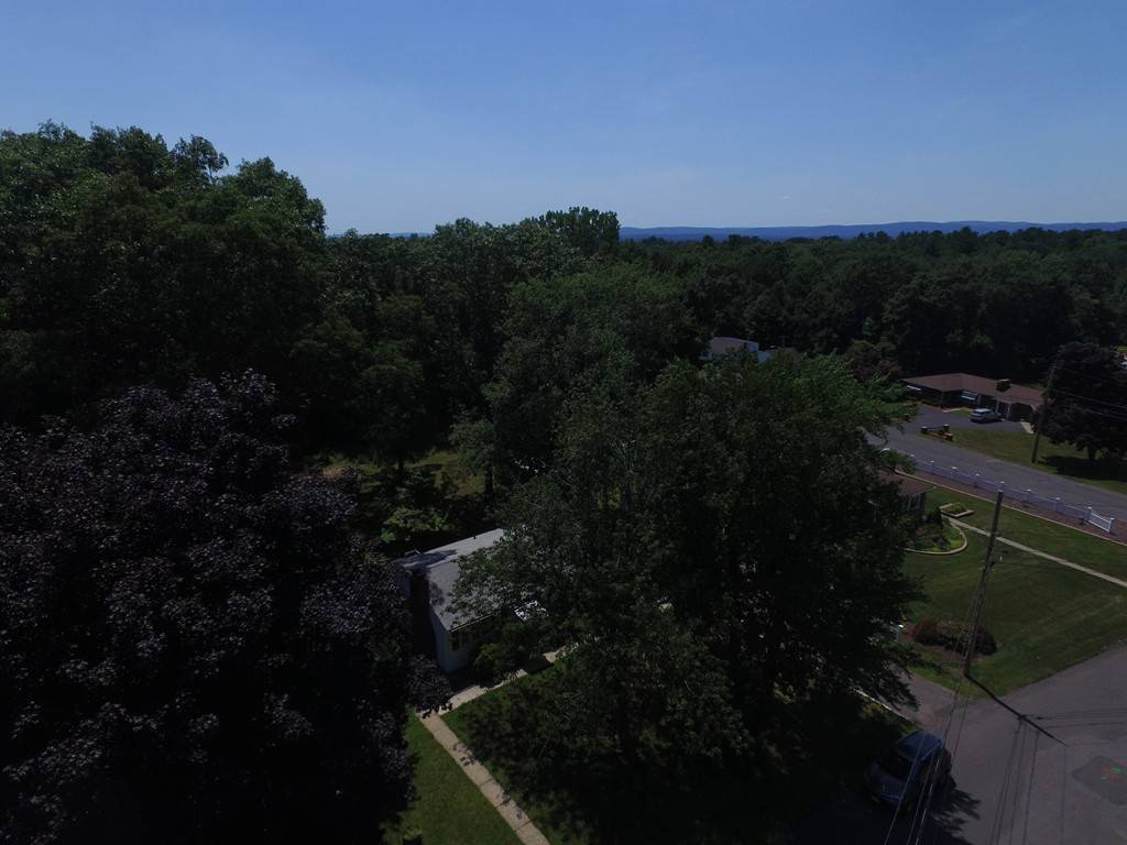 Westfield, MA 01085,42 Grandview Dr
