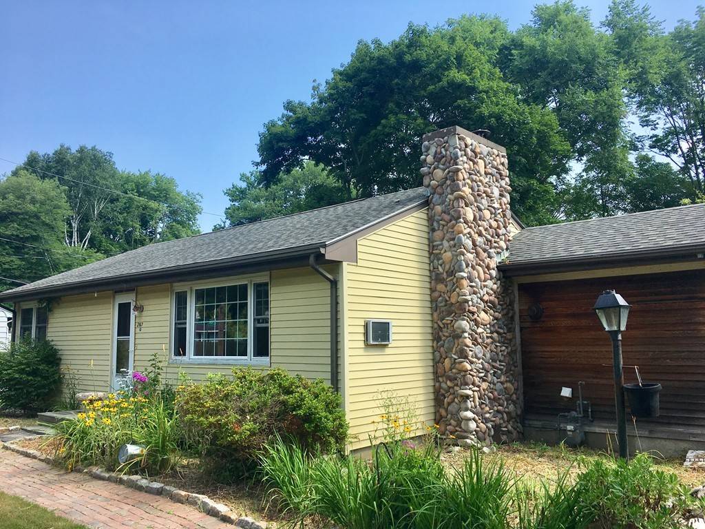 West Bridgewater, MA 02379,267 Spring St