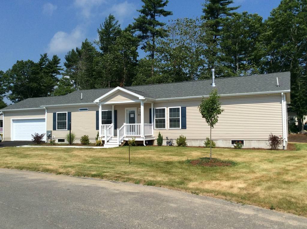 Middleboro, MA 02346,8107 Oak Point Drive