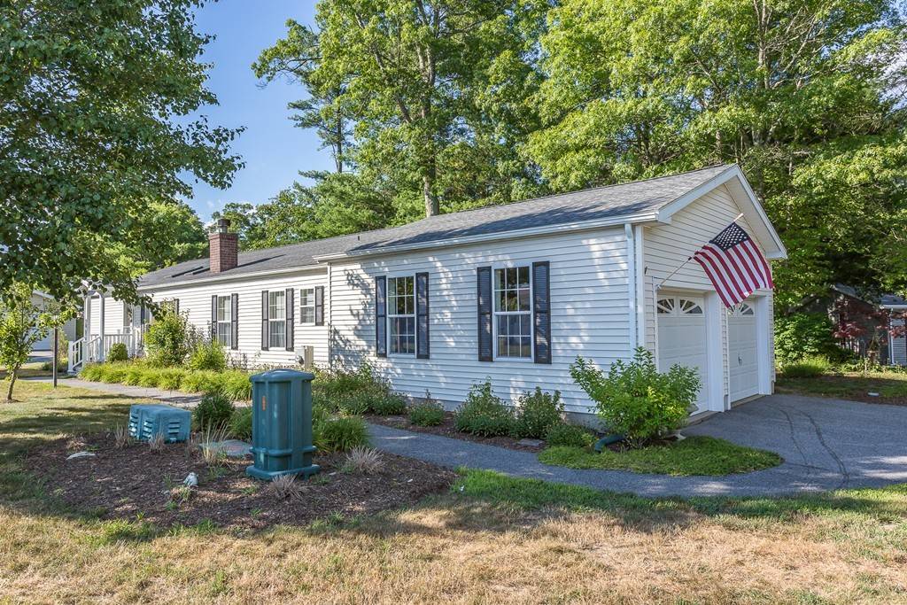 Middleboro, MA 02346,6101 Island Drive