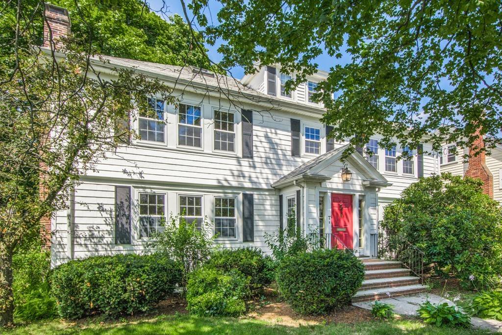 Arlington, MA 02476,19 Churchill Ave