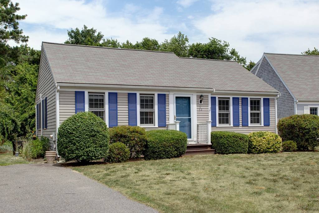 Falmouth, MA 02536,32 Jeffrey Lane