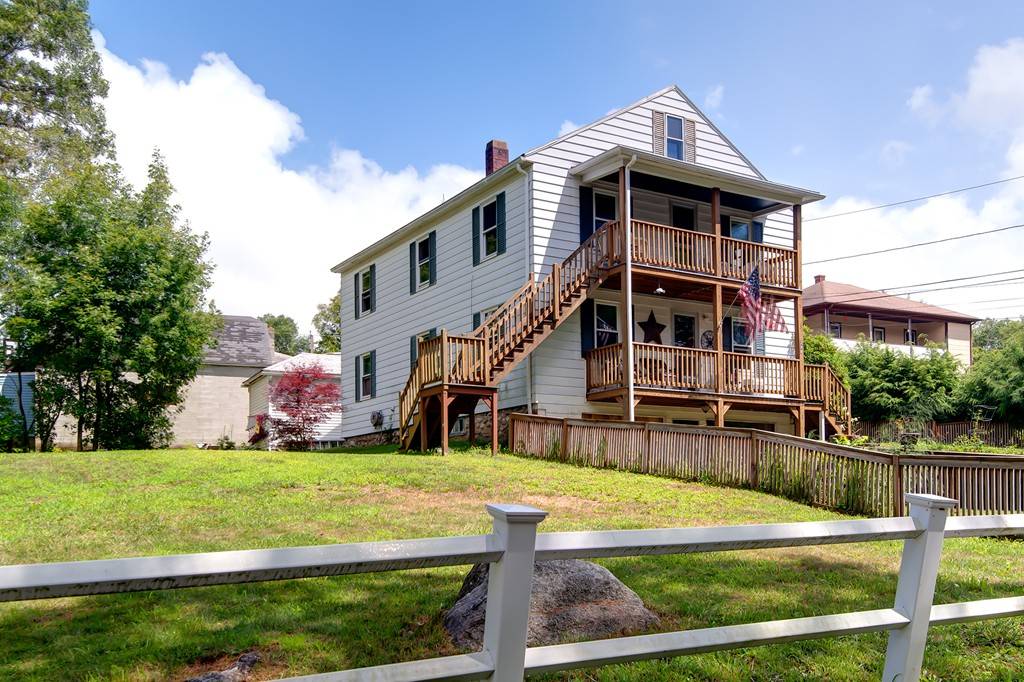 Southbridge, MA 01550,288 Pleasant St