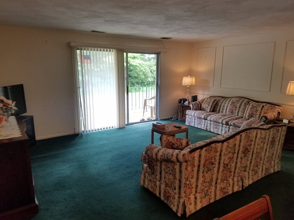 Brockton, MA 02301,112 Oak Ln #6