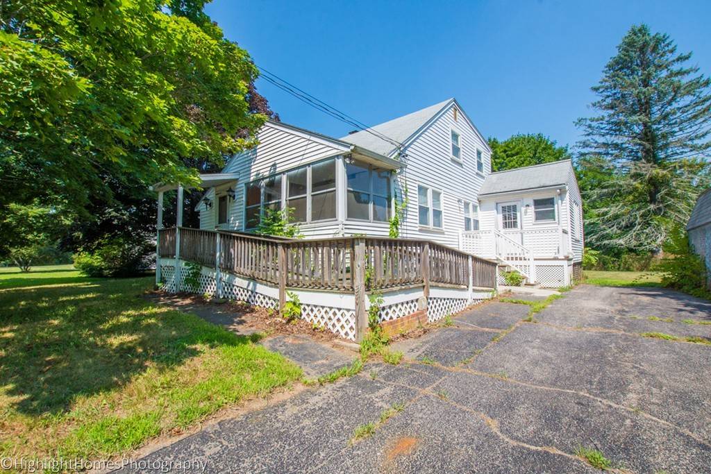 West Bridgewater, MA 02379,98 Union St