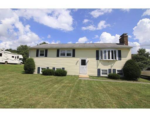 Spencer, MA 01562,14 Valley View Dr