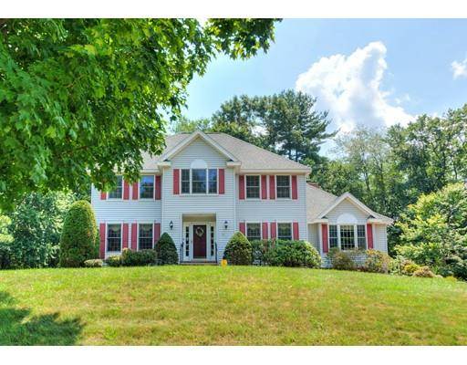 Methuen, MA 01844,19 Heartwood St