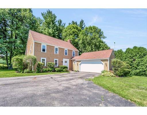 Holden, MA 01520,5 Fox Hill Dr