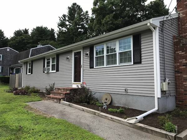 Taunton, MA 02718,366 Caswell St