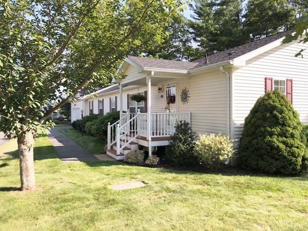 Middleboro, MA 02346,1204 Green Street #OAK POINT