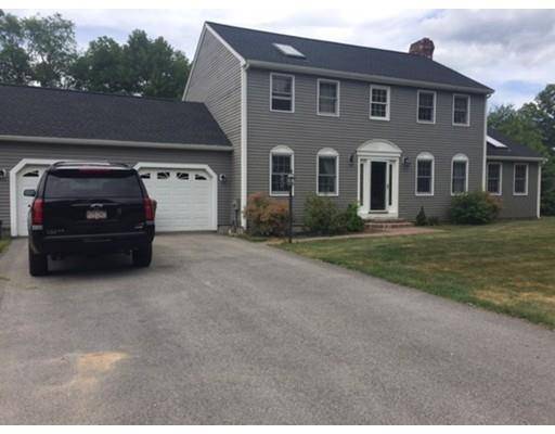 Dudley, MA 01571,21 Camelot Cir