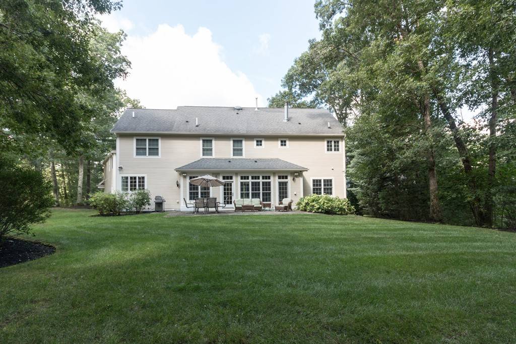 Wayland, MA 01778,10 Lingley Lane