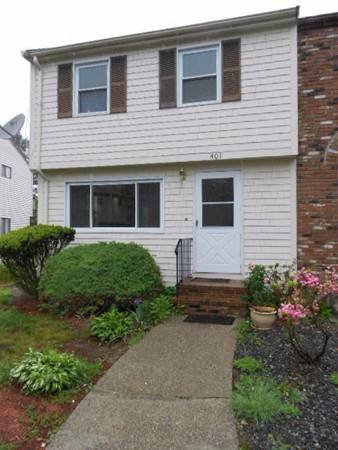 Bourne, MA 02532,401 Village #401