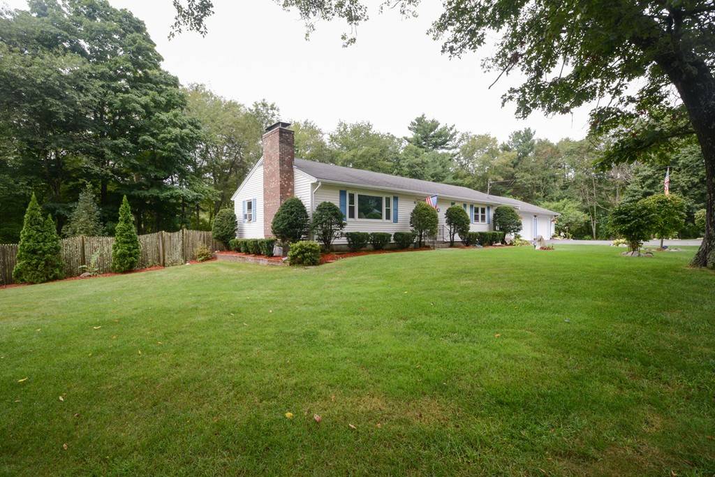 Uxbridge, MA 01569,353 Millville