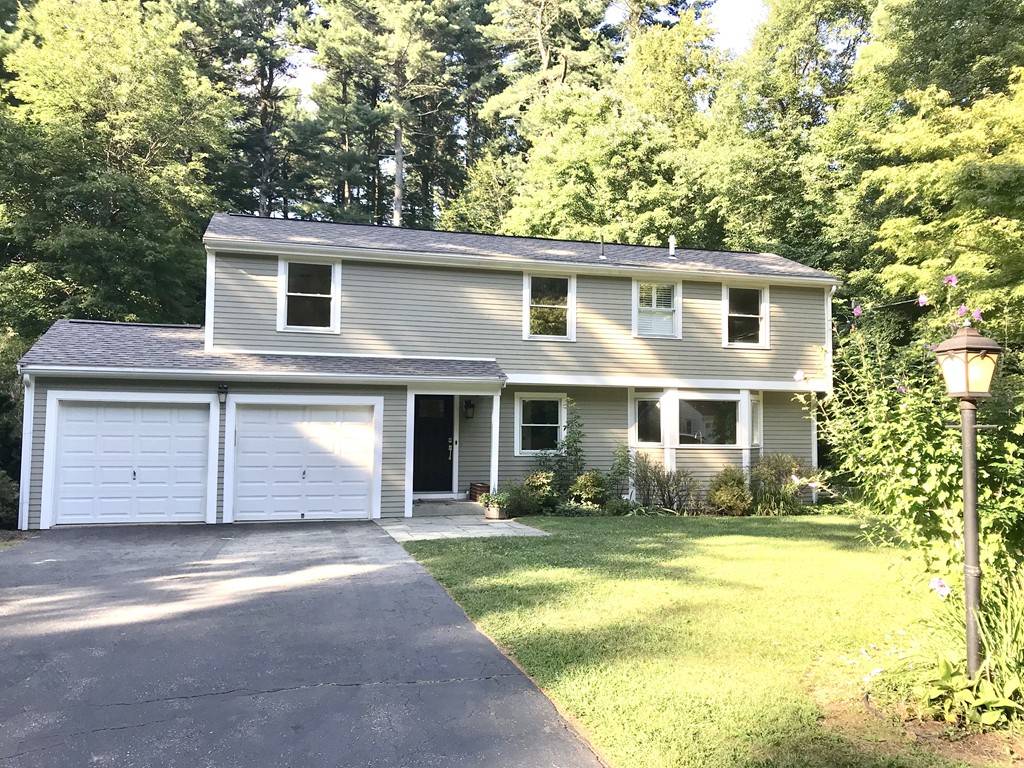 Wayland, MA 01778,36 Rolling Ln