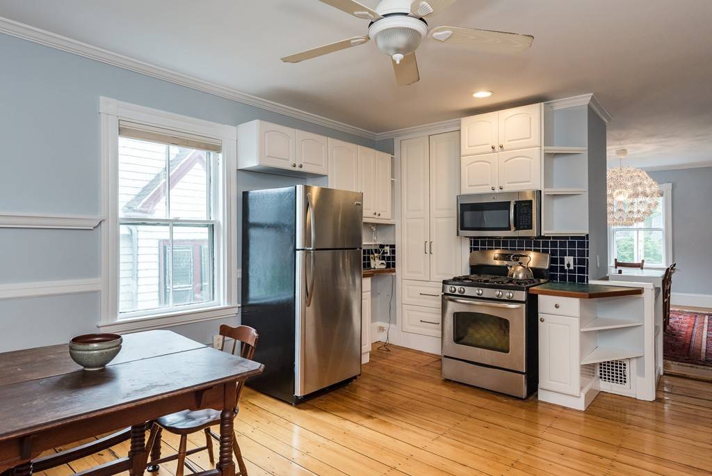 Boston, MA 02130,42 Saint John Street #2