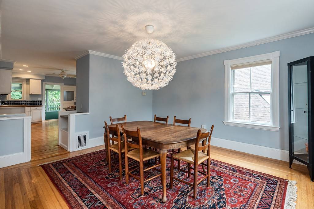 Boston, MA 02130,42 Saint John Street #2