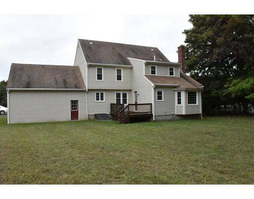 Webster, MA 01570,11 Blueberry Lane