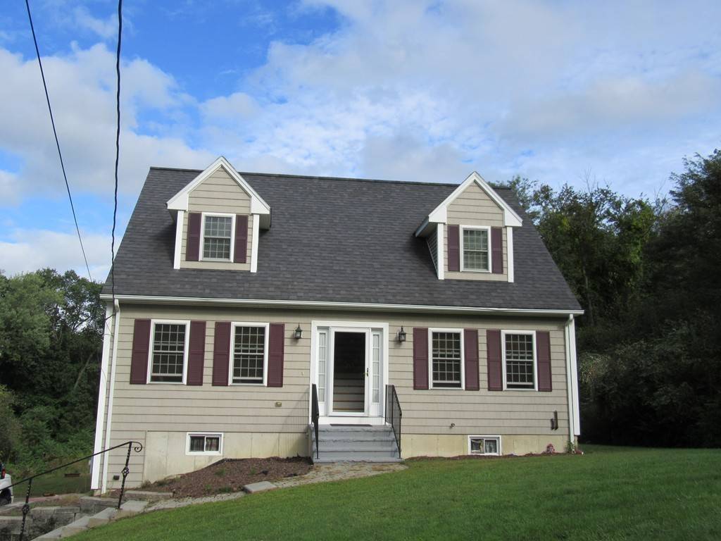 Spencer, MA 01562,5 Pleasant View Rd