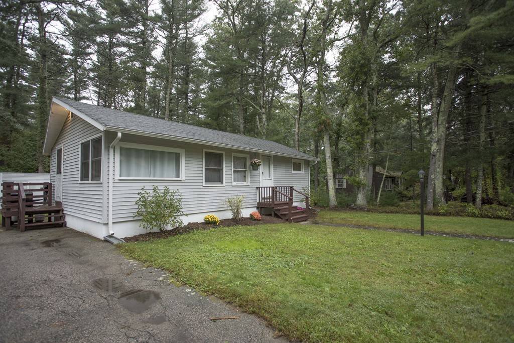 Lakeville, MA 02347,3 Azalea St