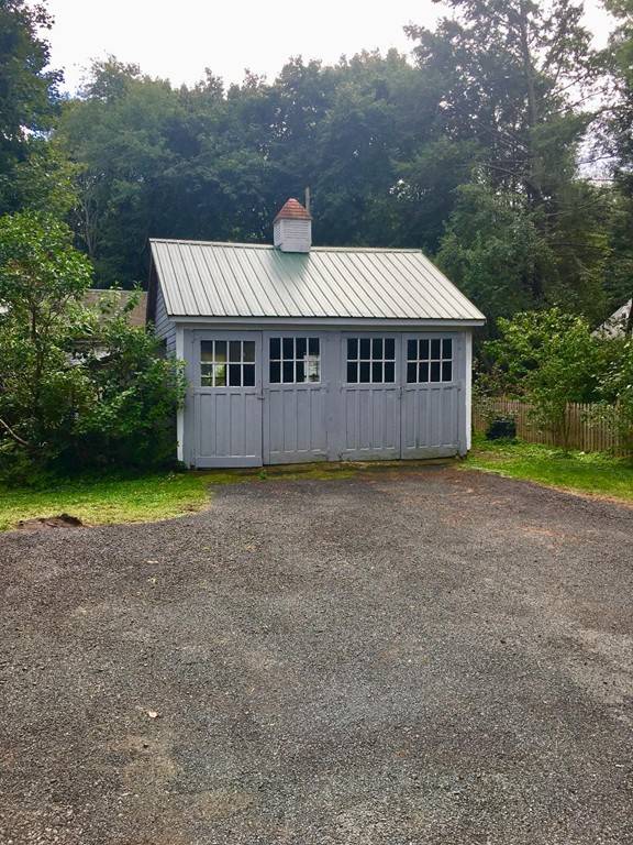 Amherst, MA 01002,40 Kendrick Pl