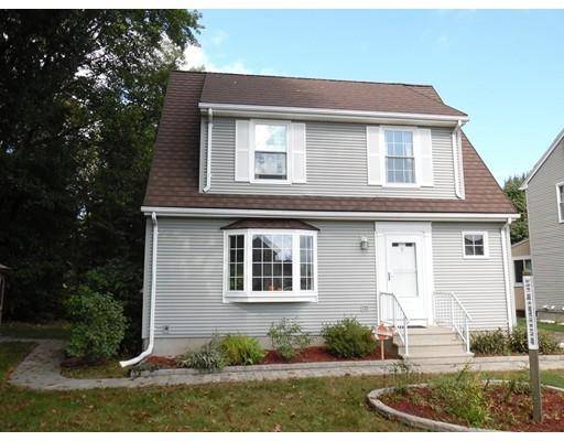 East Longmeadow, MA 01028,9 Laurence Ln