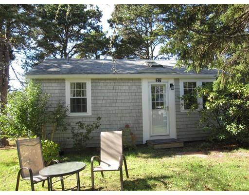 Dennis, MA 02639,27 Bassett Lane