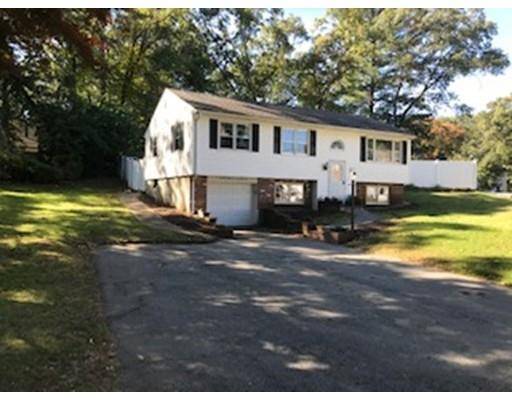 Groveland, MA 01834,5 Ashcroft Circle