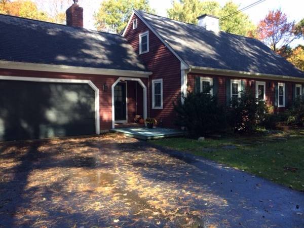 Lakeville, MA 02347,96 Pickens St