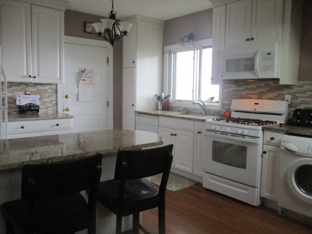 Winthrop, MA 02152,304 Pleasant St #3