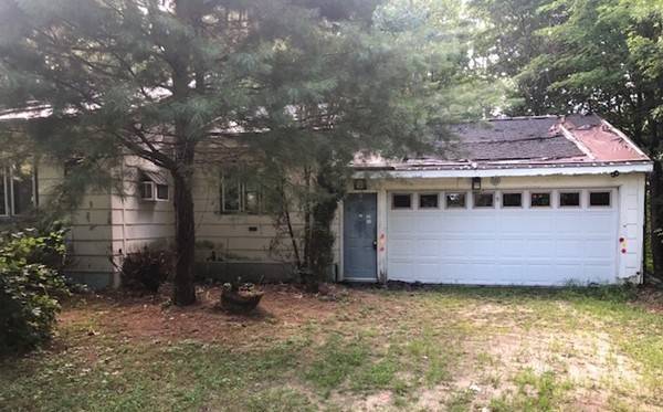 Wolfeboro, NH 03894,8 Edgewood Ter