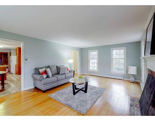 East Longmeadow, MA 01028,37 Colony Dr