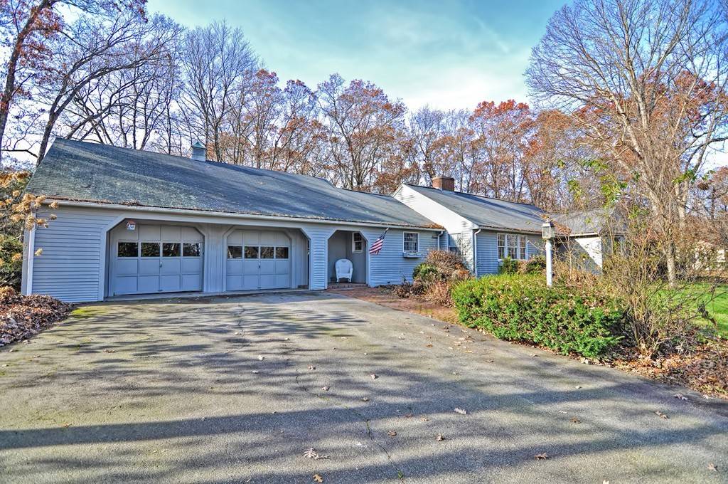 North Attleboro, MA 02760,44 Hillside Road