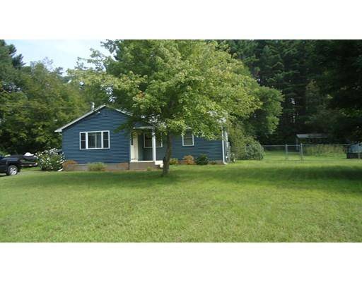 Belchertown, MA 01007,17 Pine Brook Dr