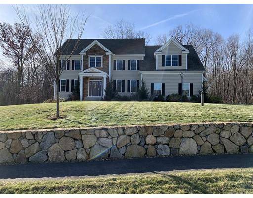 Hopkinton, MA 01748,18 Hunters Ridge Way