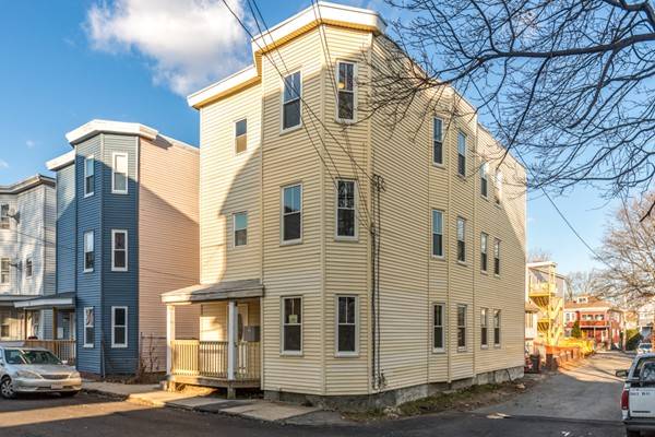 Malden, MA 02148,78 Wyeth St