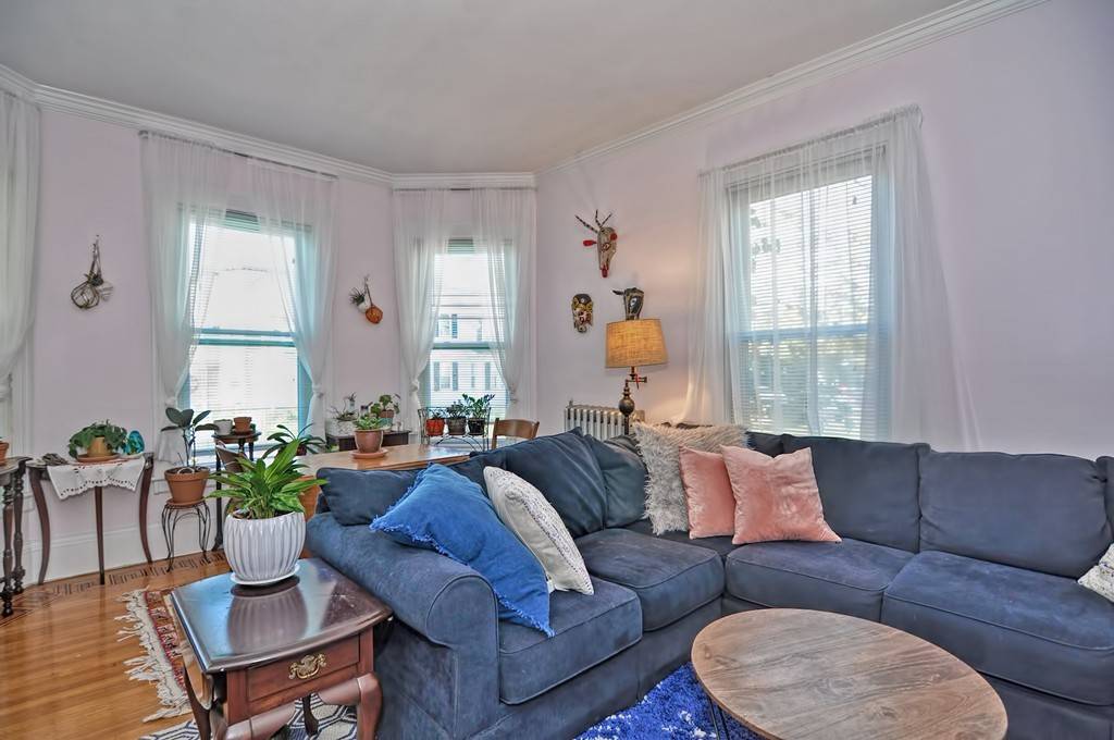 Lynn, MA 01902,52 Cherry St #1