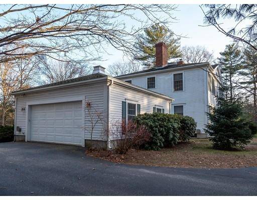 Lakeville, MA 02347,8 Sand Trap Ln